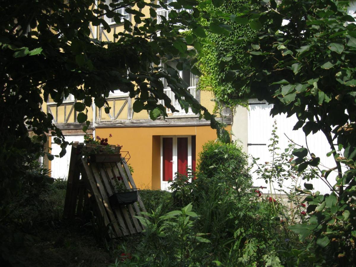 La Pause Studio Sur Le Quai Maupassant A Fecamp Exterior photo